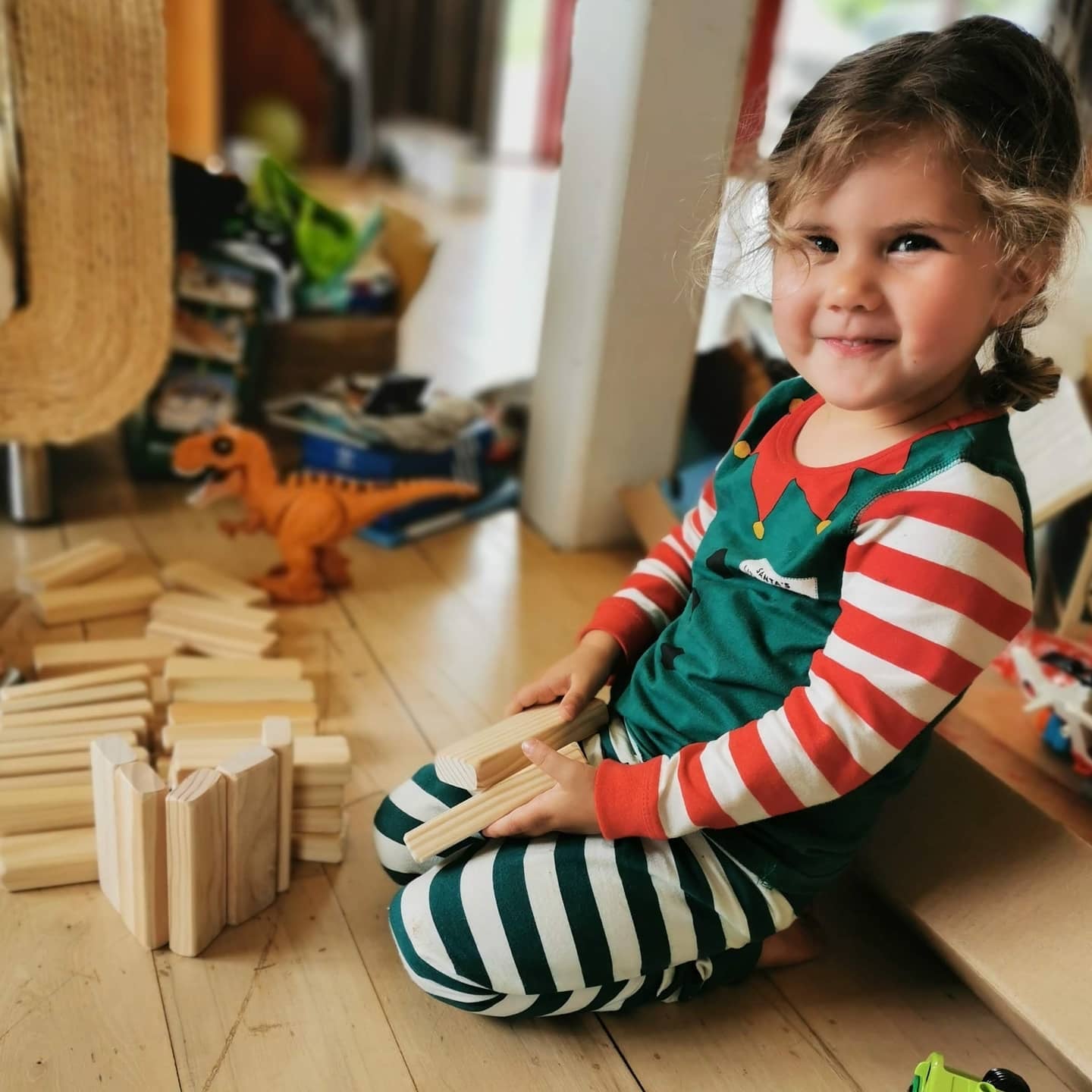 Kid for scale of building block size